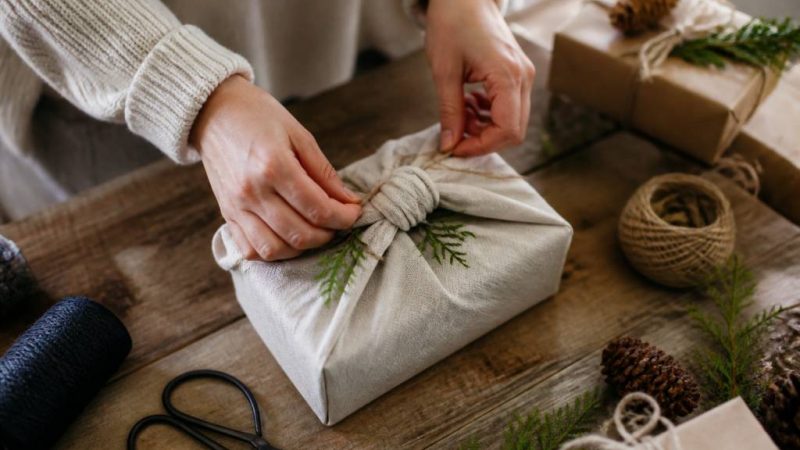 Geschenke originell verpacken tipps für kreative und einfache Ideen